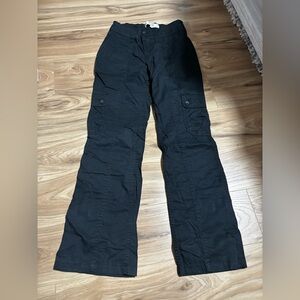Hollister Women’s Black Cargo Pants